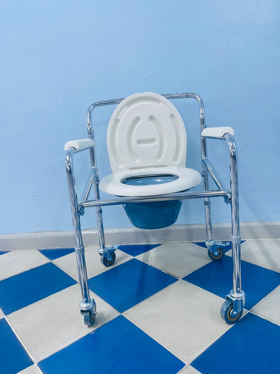 Commode Chair with Wheels