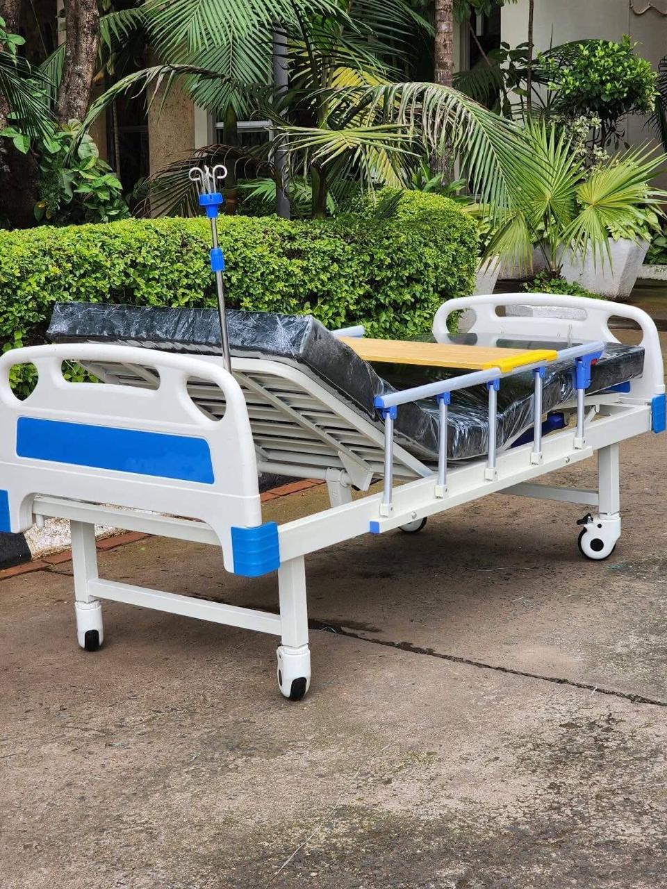 Double Crank Bed